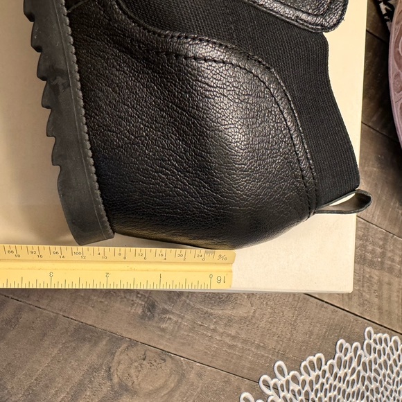 Naturalizer bootie - Picture 9 of 9